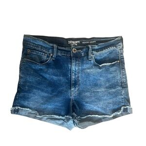Levi’s Denizen Blue Denim High Rise Cut Off Juniors Shorts Sz 15 W32